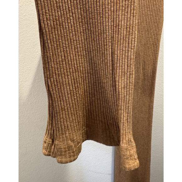 ALIX NYC Size Small Delancey Beige Brown Ribbed Flare Pants High Waisted READ - Picture 6 of 7